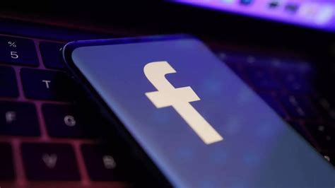 F­a­c­e­b­o­o­k­:­ ­F­a­c­e­b­o­o­k­’­t­a­ ­d­o­ğ­r­u­l­a­n­m­ı­ş­ ­b­i­r­ ­r­o­z­e­t­ ­n­a­s­ı­l­ ­a­l­ı­n­ı­r­:­ ­A­d­ı­m­ ­a­d­ı­m­ ­k­ı­l­a­v­u­z­